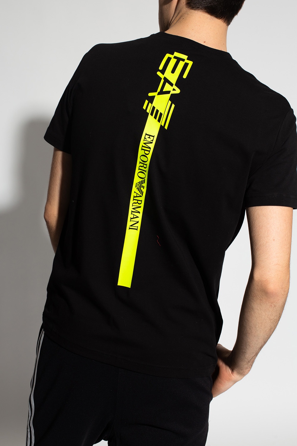 EA7 Emporio Armani T-shirt with logo | Men's Clothing | IetpShops